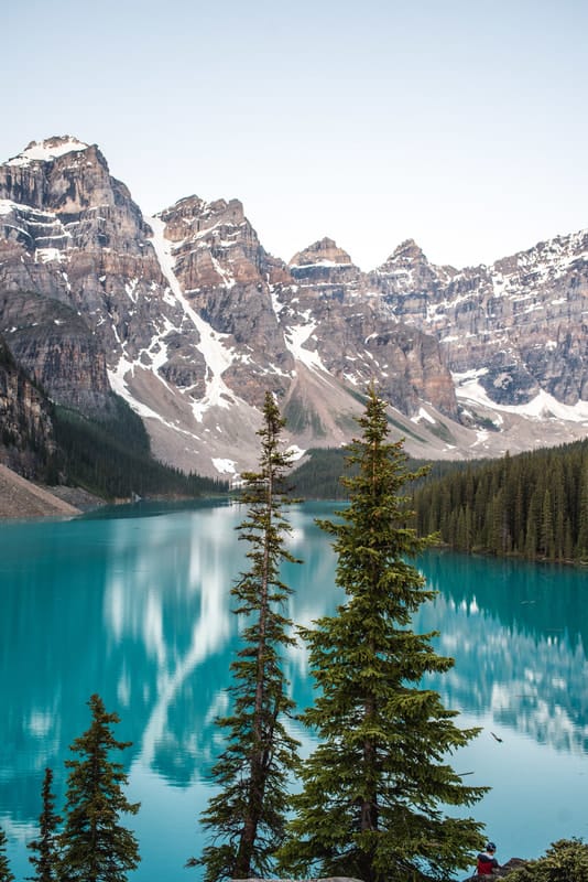 Moraine Lake Shuttle