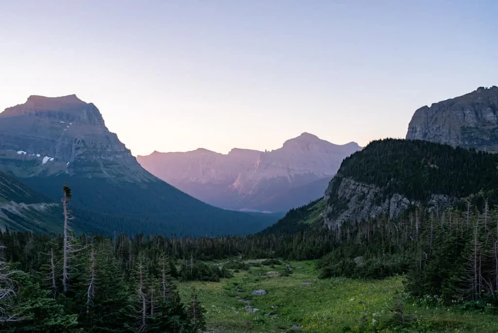 4 Day Glacier National Park Itinerary, Glacier National Park, Things to do at Glacier National Park, 4 Days at Glacier National Park, When to visit Glacier National Park, How to get to Glacier National Park, Where to stay at Glacier National Park, Glacier National Park Tips, Best hikes at Glacier National Park, Glacier National Park trails, St Mary Falls at Glacier National Park, Highline Trail, Lake McDonald, Driving the Going-to-the-Sun Road, What to do at Glacier National Park, Visiting Polebridge at Glacier National Park