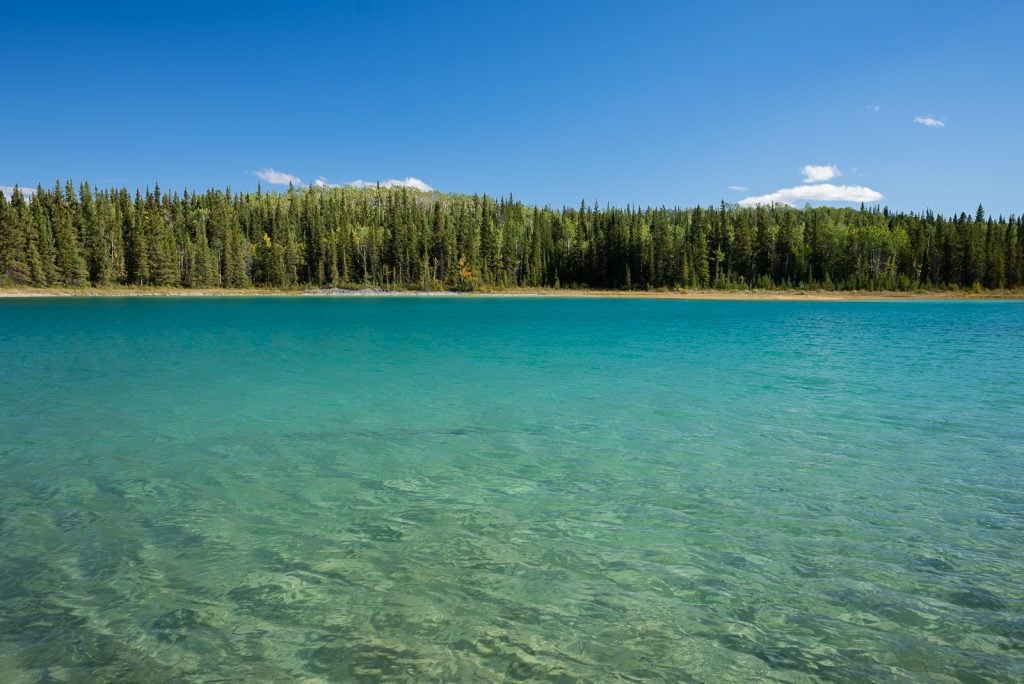 Boya Lake (Stewart-Cassiar Highway)