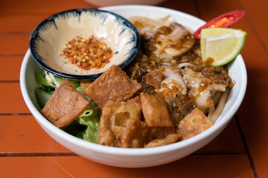 Top 10+ Vietnamese foods you MUST try in Vietnam