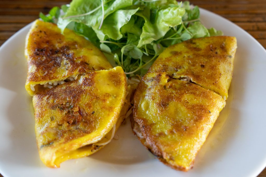 Banh Xeo | Top 10+ Vietnamese foods you MUST try in Vietnam