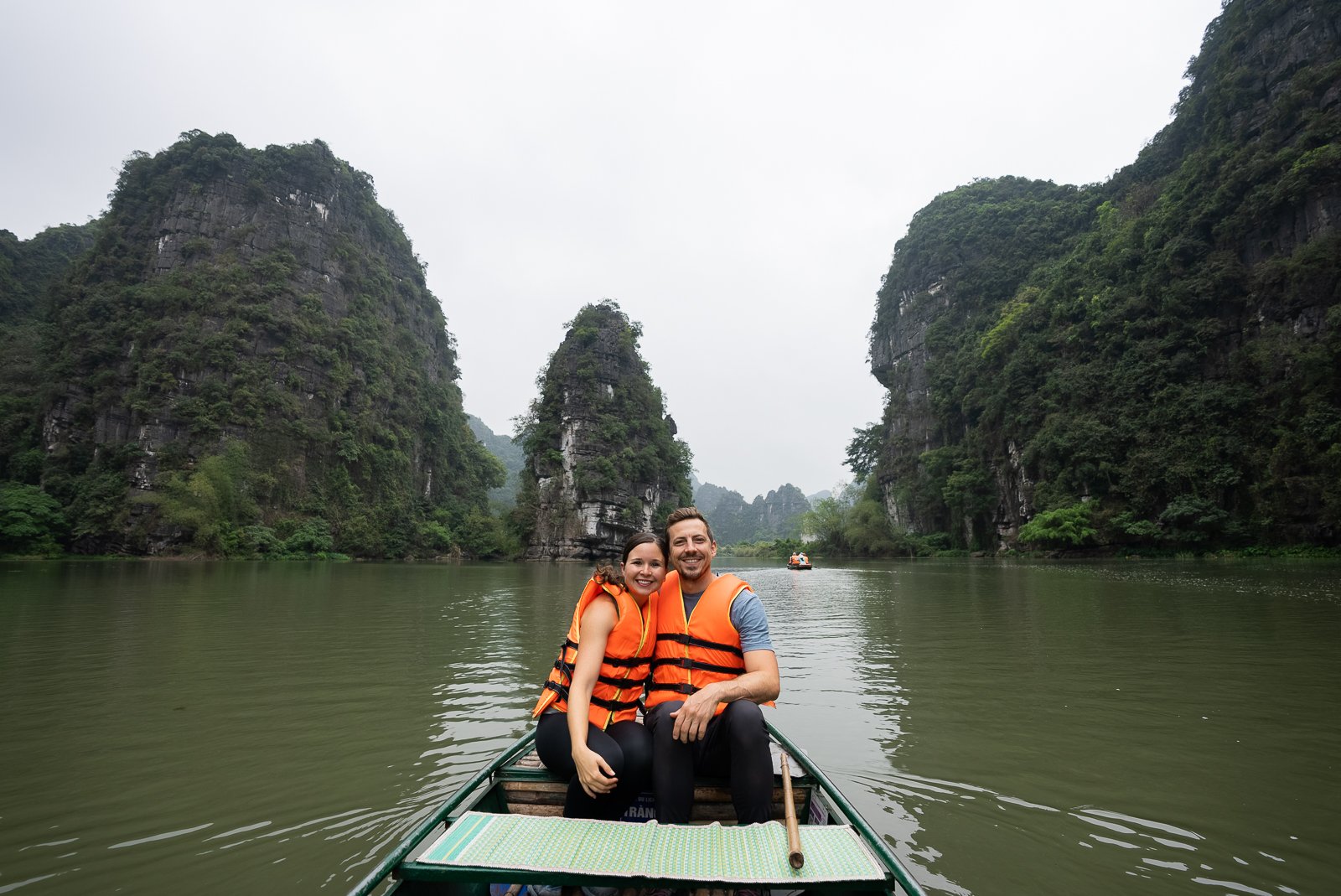 What to expect on the Trang An Boat Tour in Ninh Binh, Vietnam