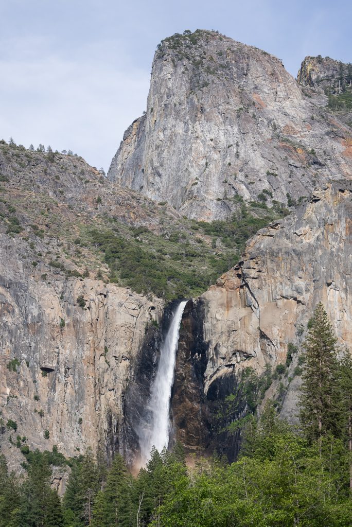 Bridal Veil Falls | Best hikes in Yosemite National Park
