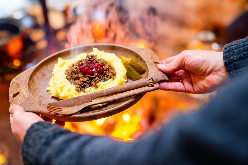 Poronkäristys | What to eat in Finland: 15 Traditional Finnish Foods to try