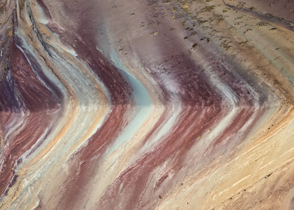 Rainbow Mountain and Red Valley- The 12 BEST day trips from Cusco