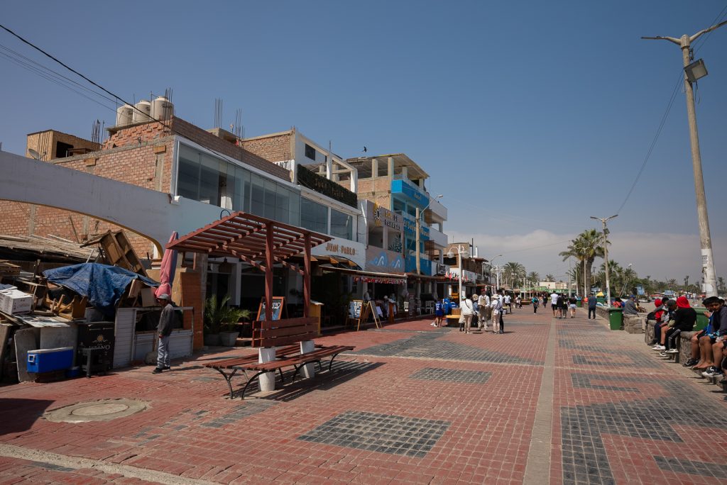 Paracas, Peru