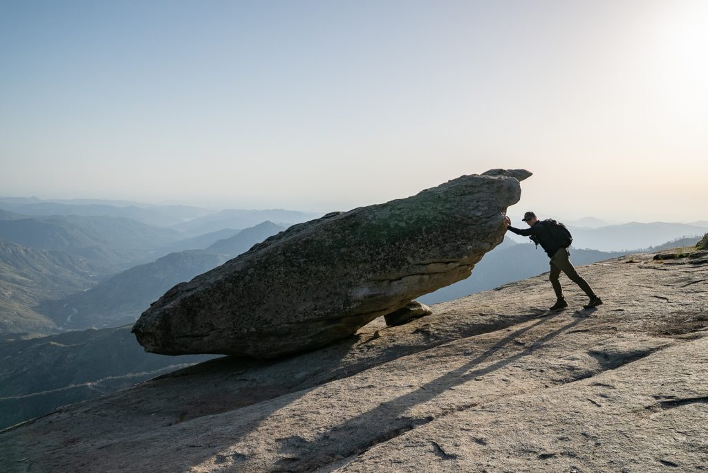 Hanging Rock | Best hikes in Sequoia National Park
