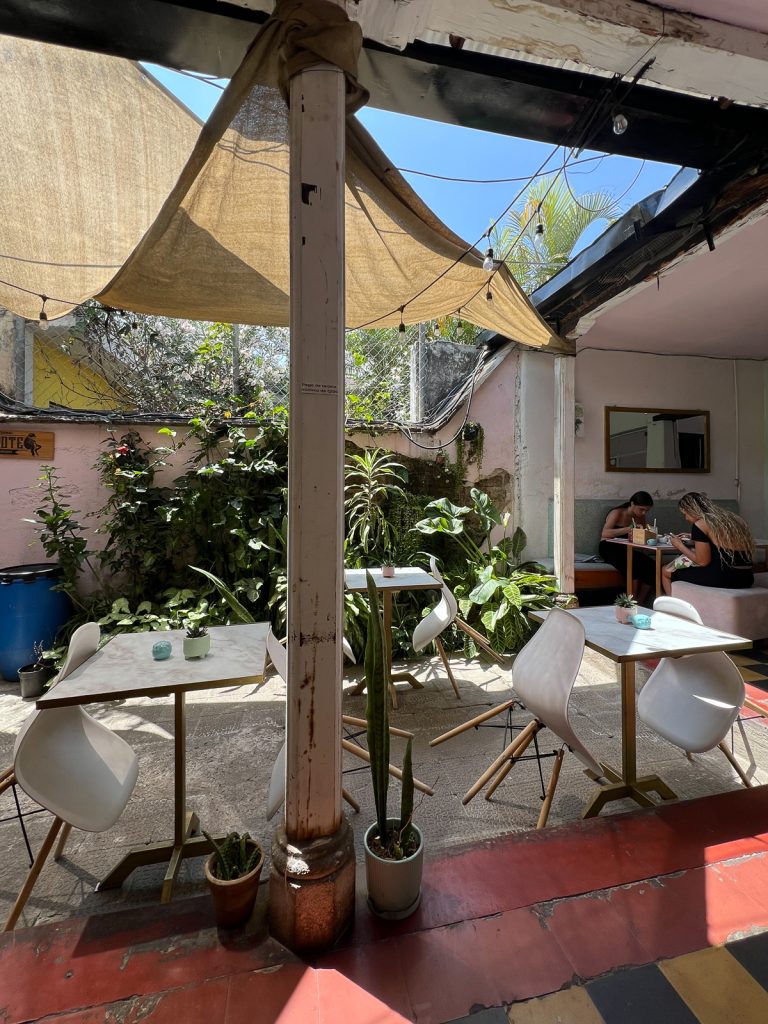 El Bowl | Best restaurants in Antigua, Guatemala