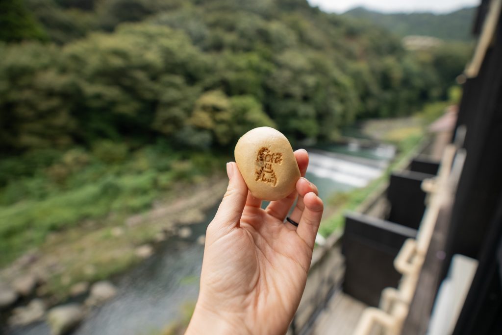 Onsen Manju | Where to eat in Hakone, Japan